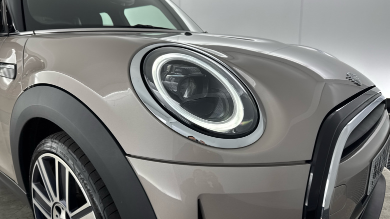 MINI Cooper 1.5 C Exclusive 5dr Auto Petrol Hatchback